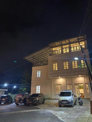 D’Anna Palace in Manado, Indonesia