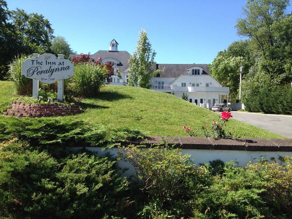 The Columbia Inn at Peralynna Manor - photo 60