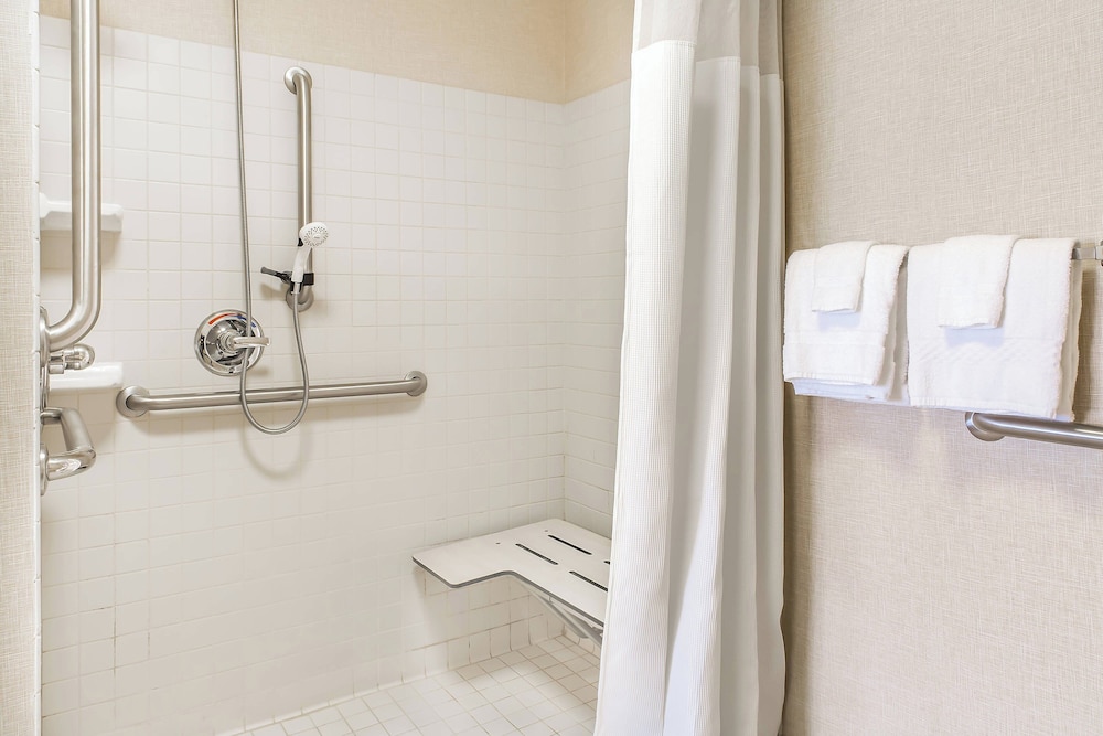 Residence Inn Lexington Keeneland Airport - photo 24