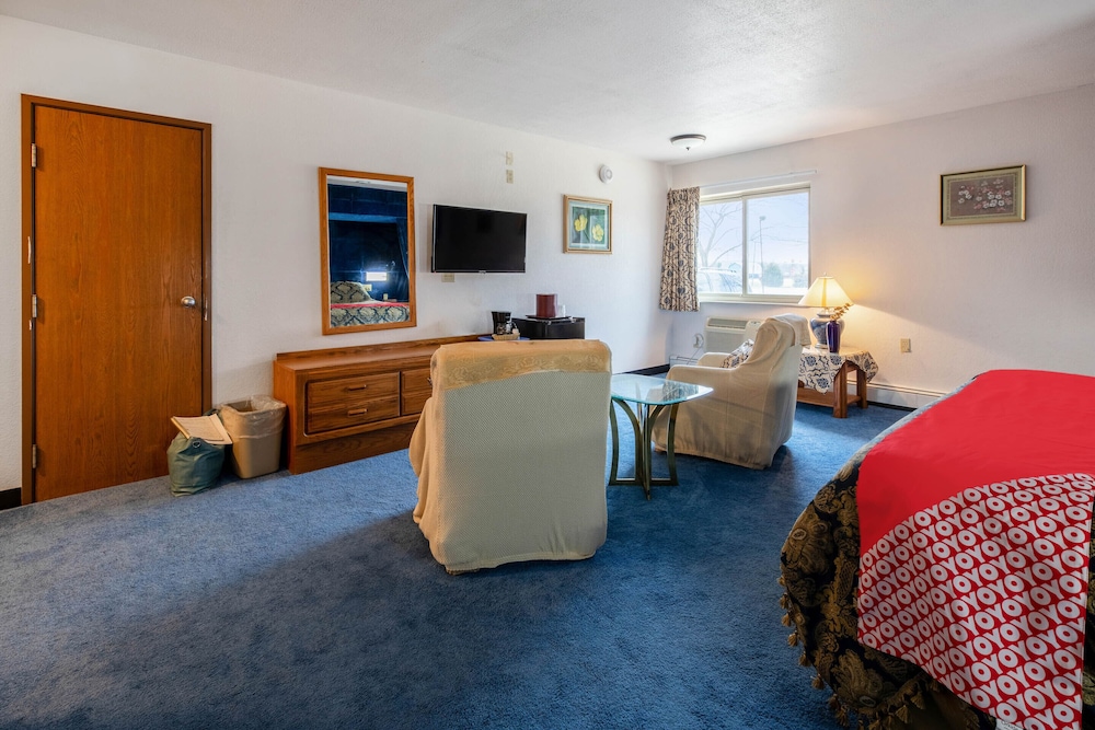 OYO Hotel Chesaning Route 52 & Hwy 57 - photo 60