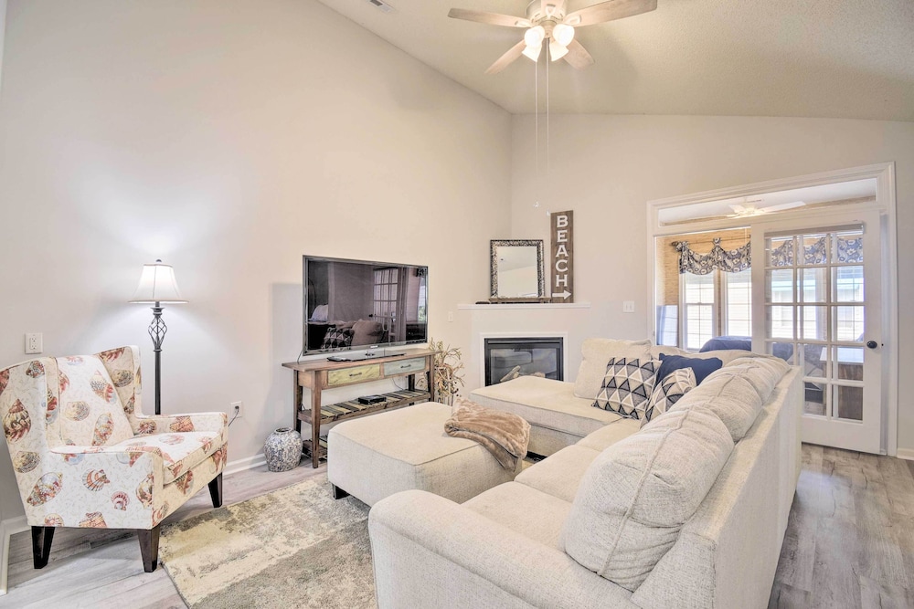 1 Mi To Myrtle Beach Access Condo with Resort Perks - featured photo