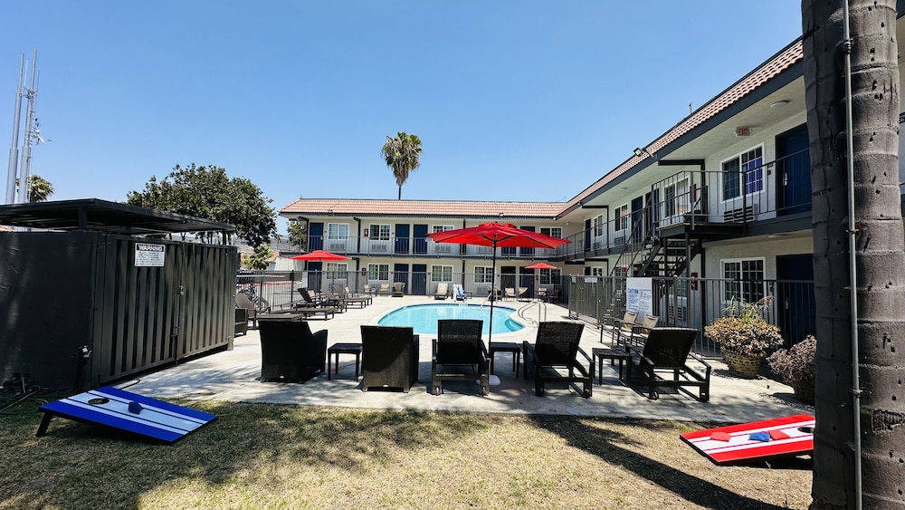 Studio 6 Suites San Ysidro CA San Diego South Bay - photo 27