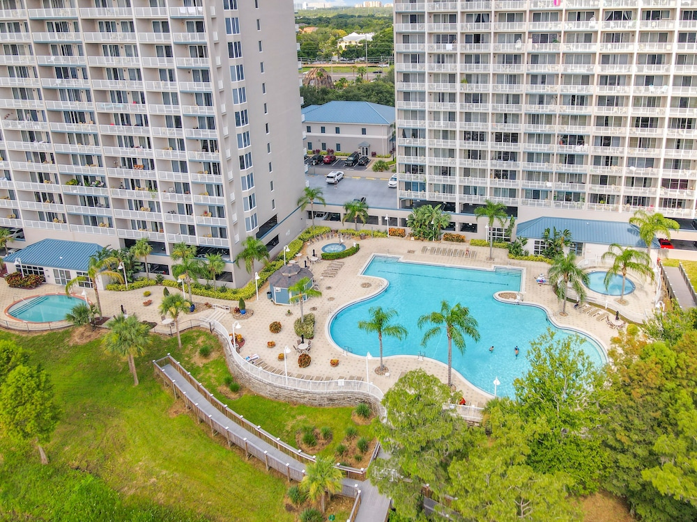 Lakefront Resort in Heart of Orlando Attractions Tu Casa Vacations - photo 40