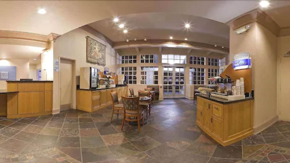 Holiday Inn Express Monterey Cannery Row by IHG - photo 28