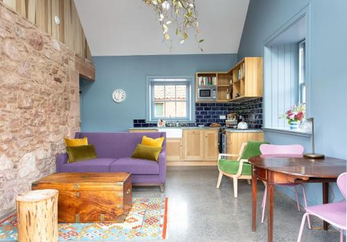Ploughman's Bothy at Papple Steading — hotel in East Linton