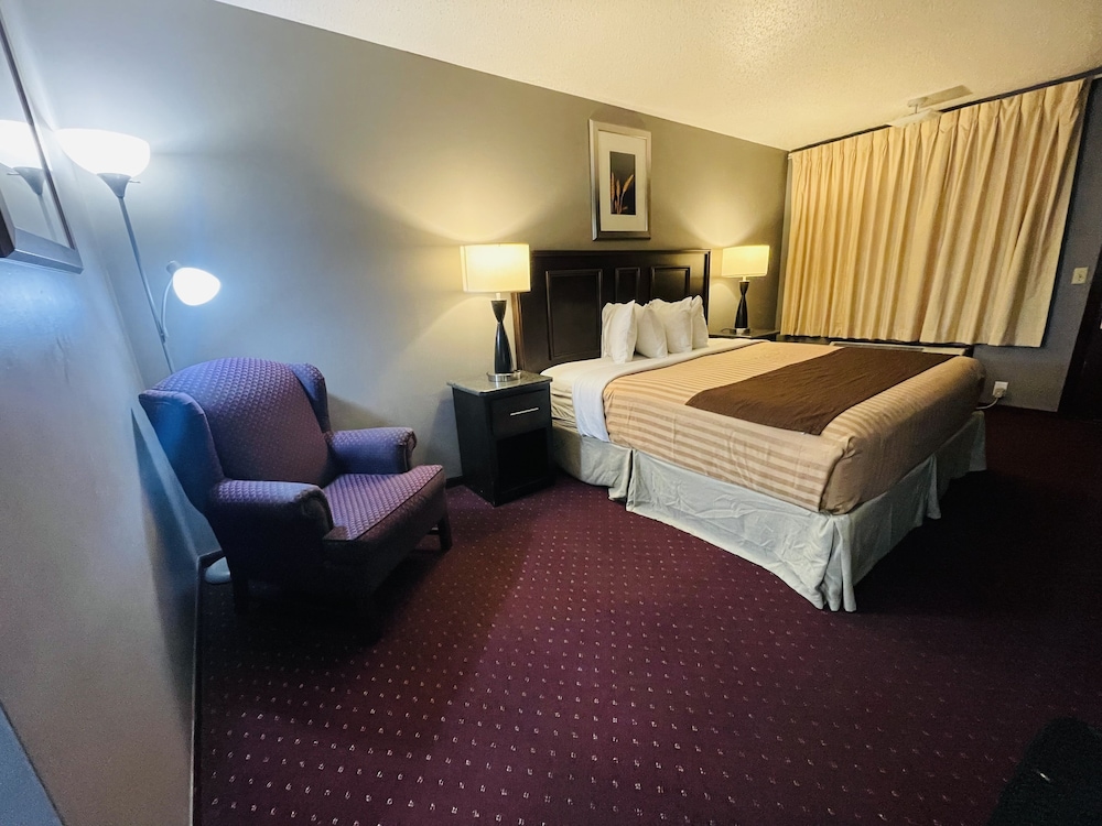 Sparta Inn - photo 13