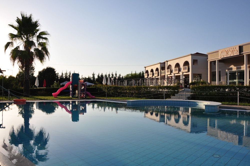 Arta Palace — 4-Star Luxury Hotel in Arta, Greece