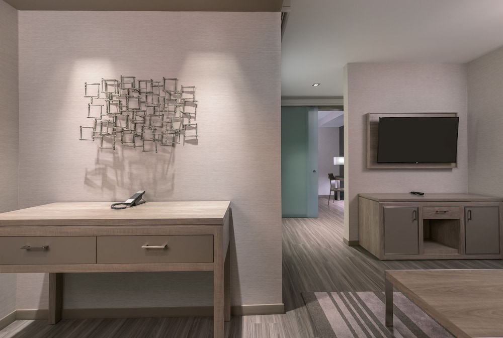 AC Hotel by Marriott Boston North - photo 14