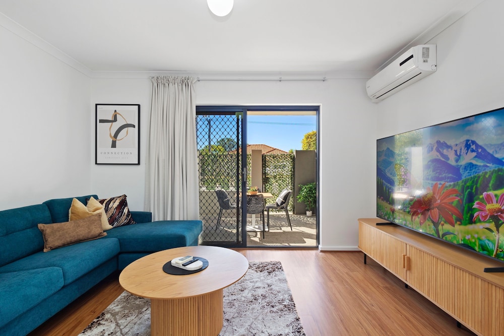 Comfort & Convenience A Sepal Stay — 4-Star Luxury Hotel in Perth, Australia