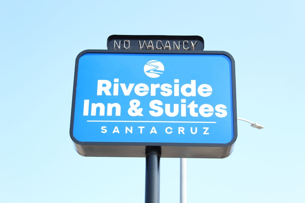 Riverside Inn & Suites Santa Cruz - photo 67