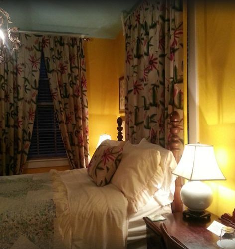 Inn at Court Square - photo 17