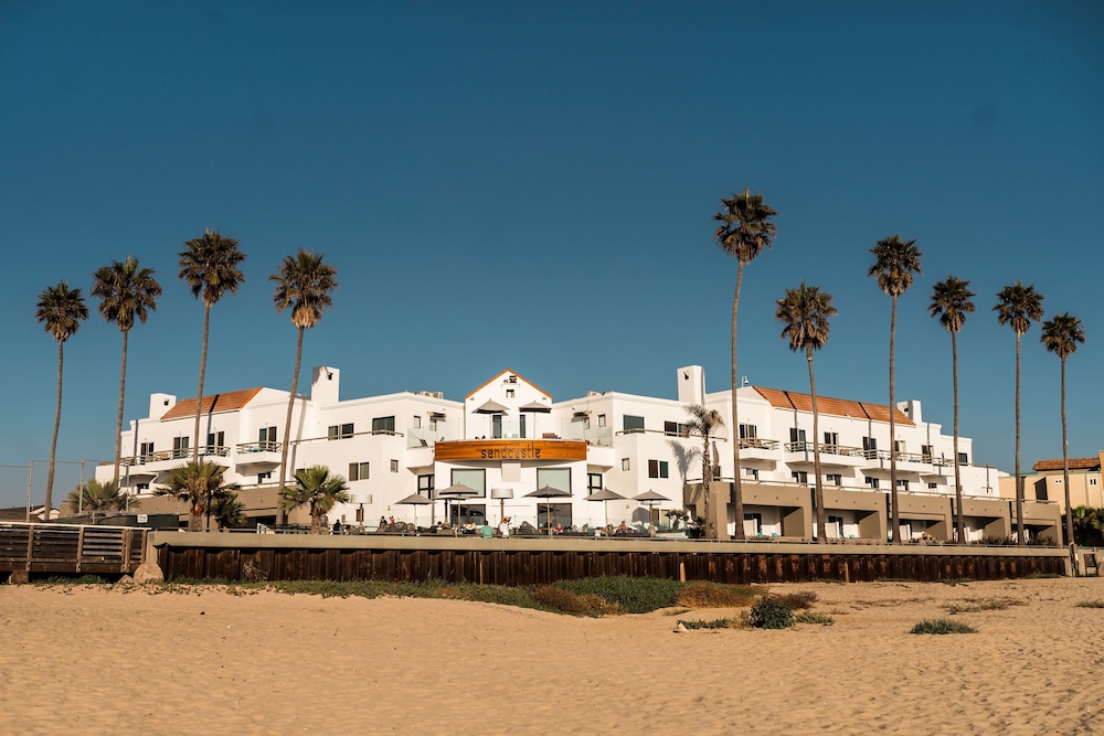 Sandcastle Hotel on the Beach - photo 59