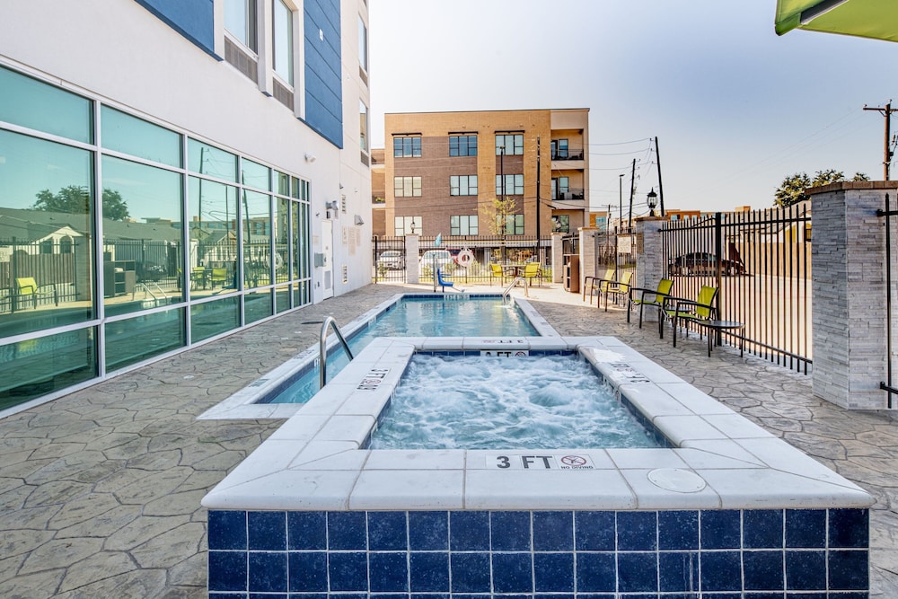 SpringHill Suites by Marriott Dallas Central Expressway - photo 34