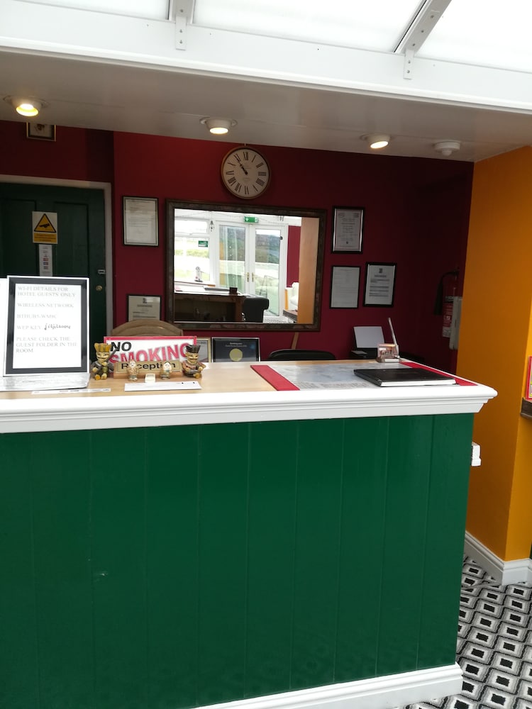 Bryn Mor Beach Hotel — Caernarfon — photo 2