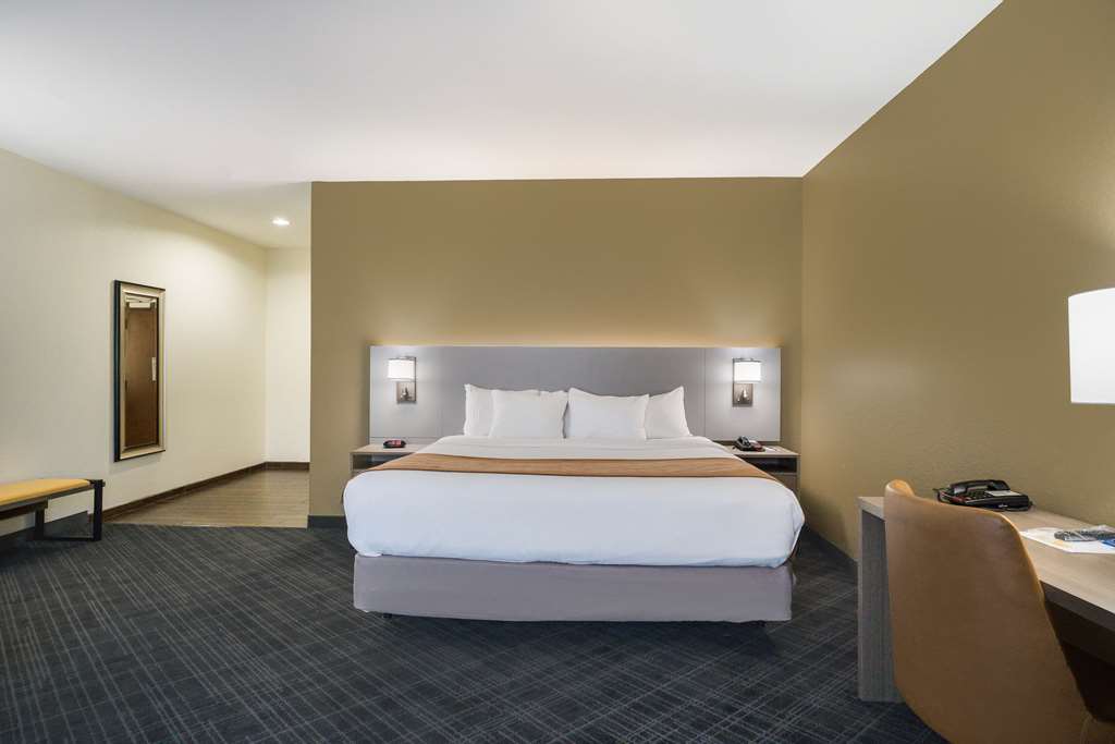 Comfort Inn & Suites Victoria North - photo 28