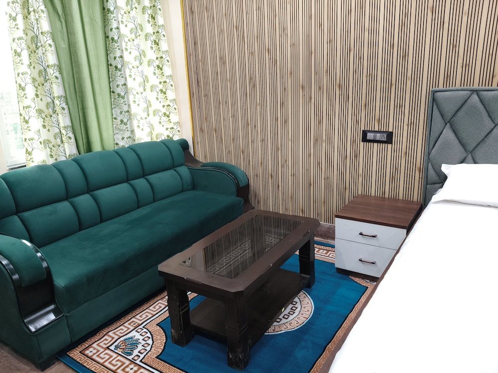 The Royal Prince Hotel — Nawada — photo 4
