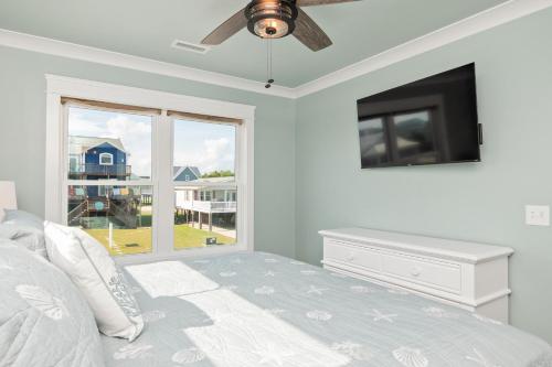 Once Upon A Tide by Oak Island Accommodations - photo 45
