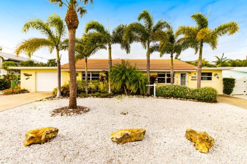 Gulf Place 7B - photo 40
