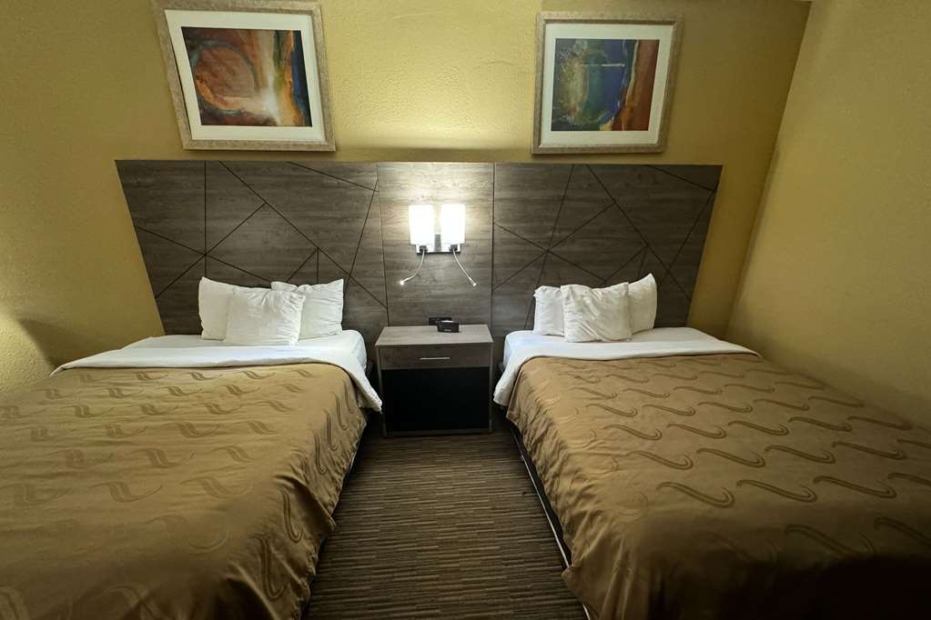 Quality Inn Forsyth Decatur - photo 10