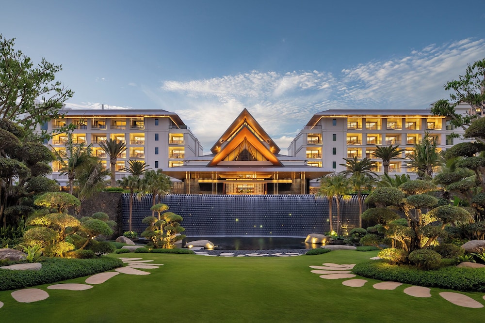Kimpton Aqeos Hainan by IHG in Lingshui, People's Republic of China