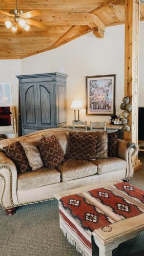 Chama Trails Motel - photo 22