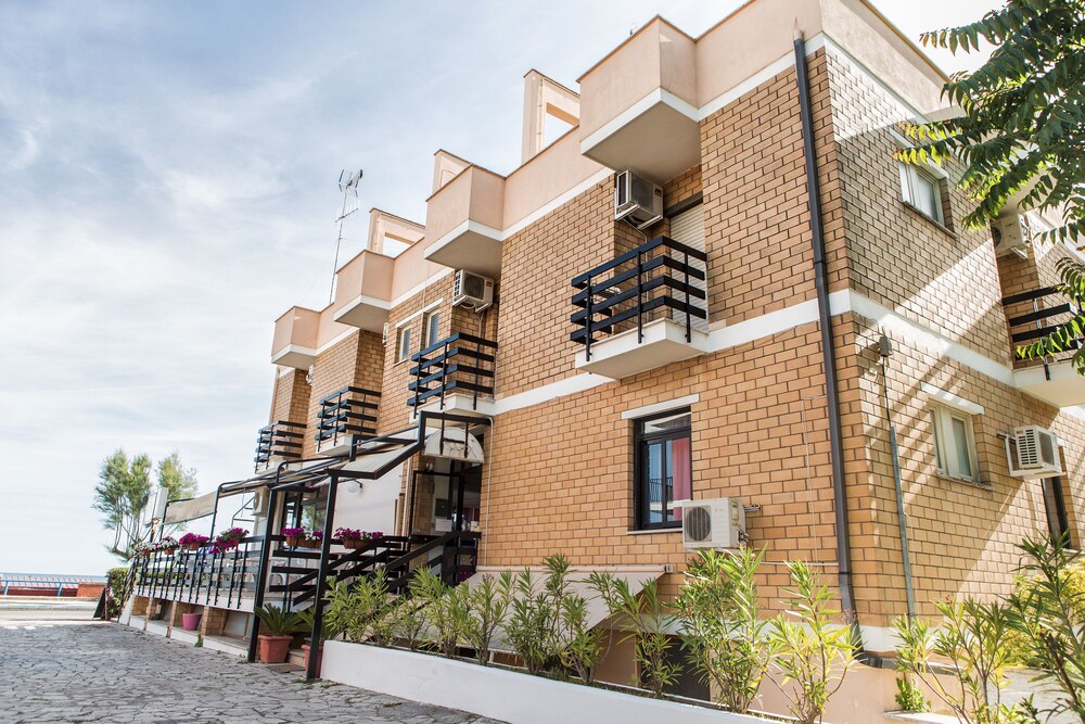 Piccolo Hotel — hotel in Terracina