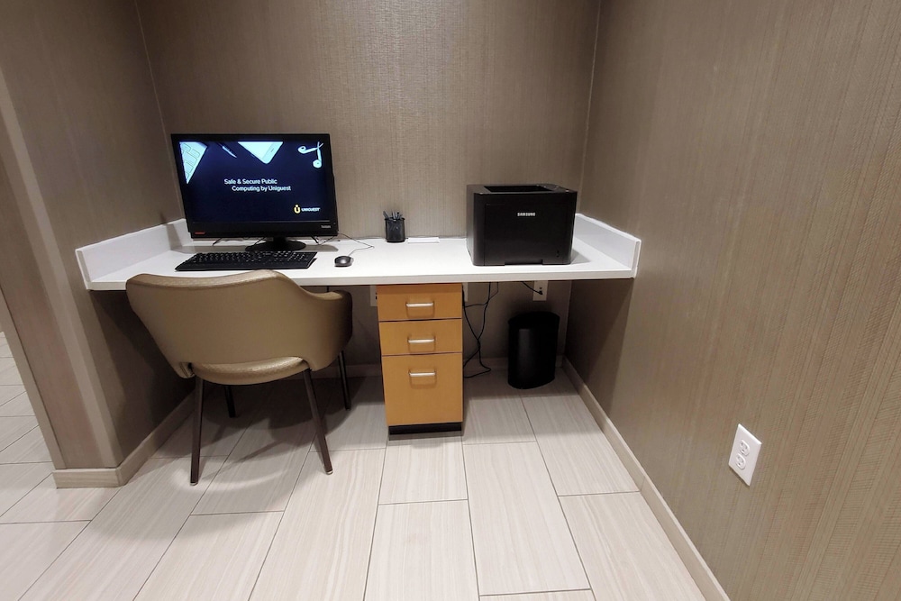 SpringHill Suites by Marriott Columbia - photo 26