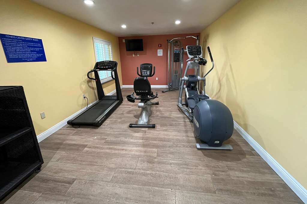 Baymont by Wyndham Manteca - photo 8