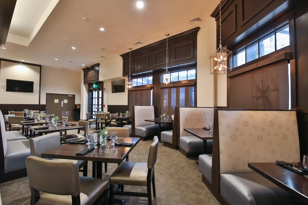 Crowne Plaza Providence Warwick Airport by IHG - photo 29