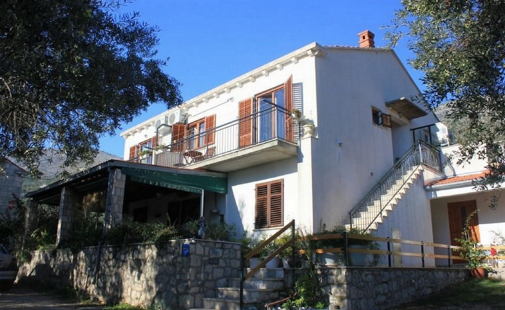 Villa Ro Ela