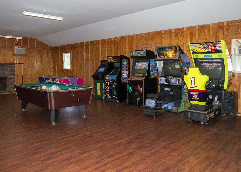 Chestnut Grove Resort - photo 99