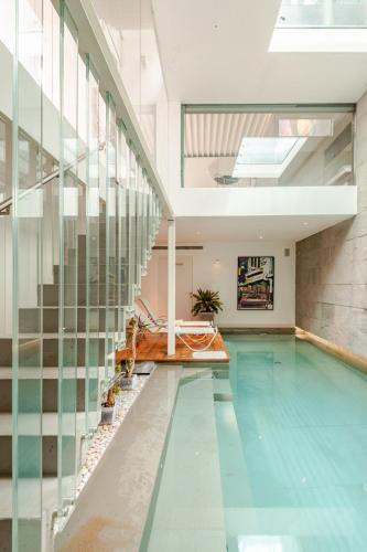 Milano's Most Exclusive Loft Pool Spa & Suites — 4-Star Luxury Hotel in Milan, Italy