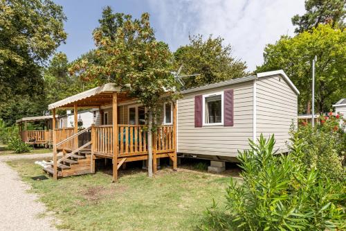 Mobilhome 6 8 personnes Cap Ferret in Saint-Hilaire-De-Villefranche, France