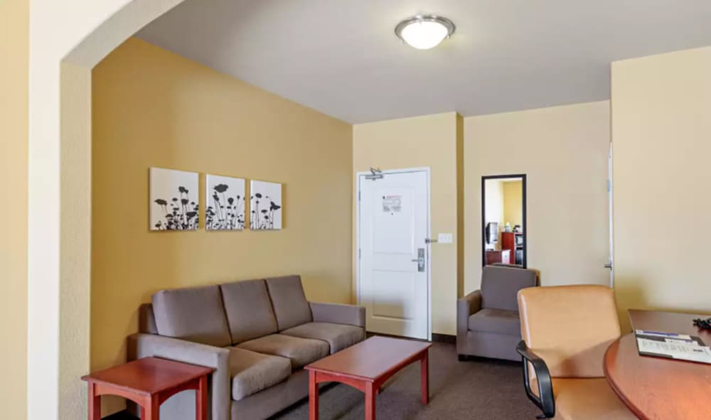 Sleep Inn & Suites Tyler South - photo 20