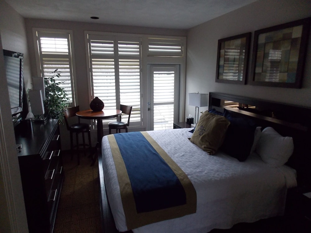 Fairway Suites at Peekn Peak - photo 11