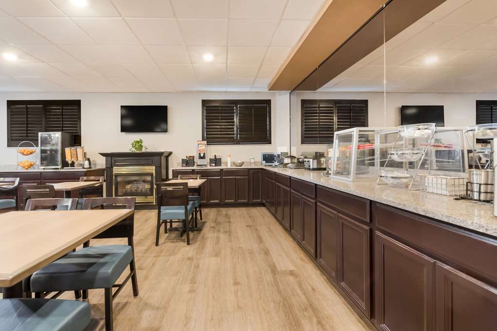 Baymont by Wyndham Westampton - photo 5
