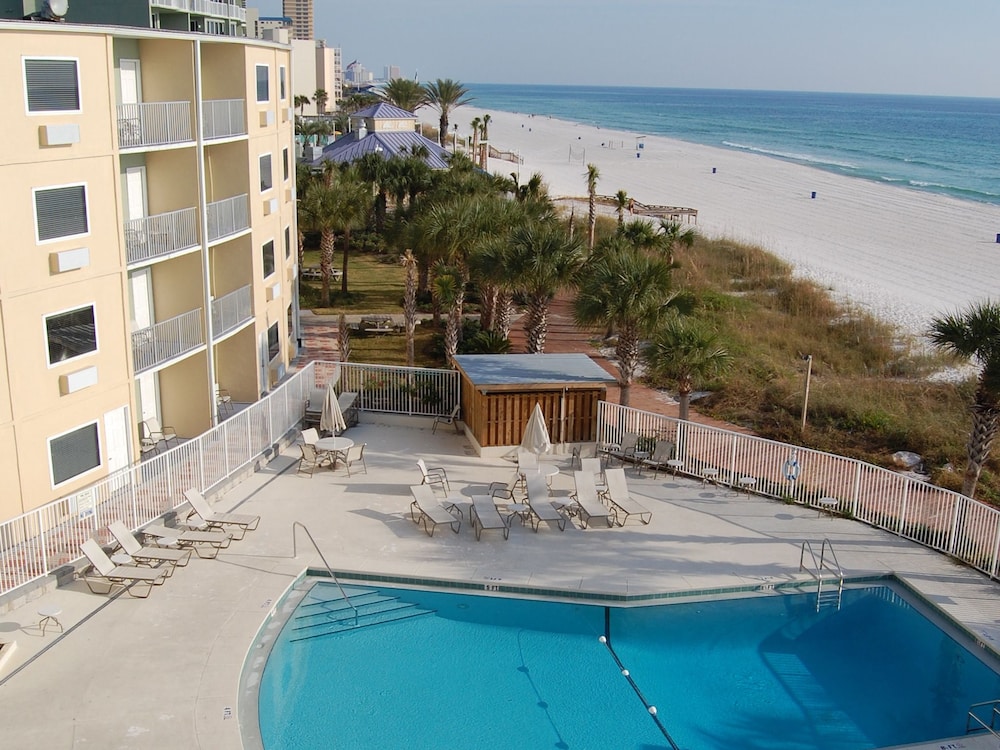 Boardwalk Beach Hotel - photo 91