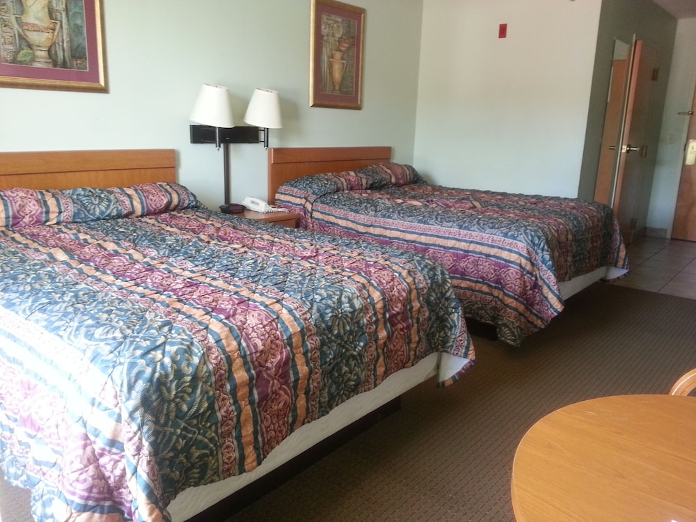 Super 8 by Wyndham Pascagoula - photo 6