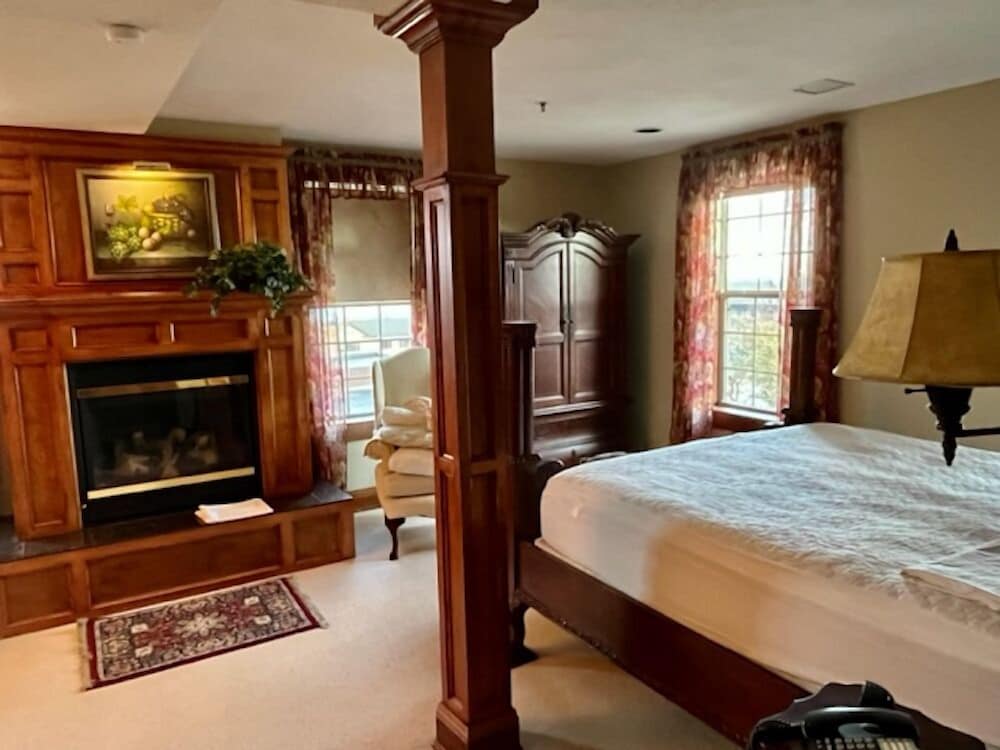 The Port Hotel - photo 11