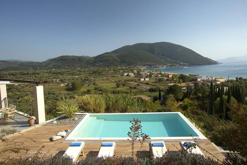 Anemos Luxury Villas — 4-Star Luxury Hotel in Lefkada, Greece