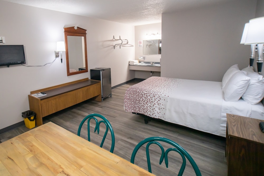 Shady Rest Motel - photo 15