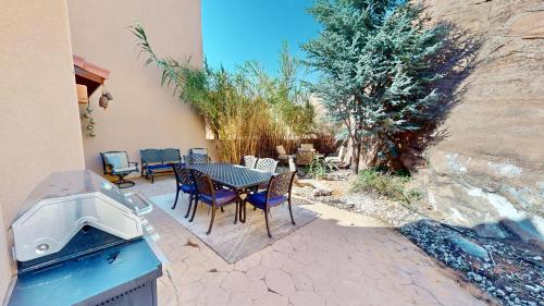The Rock #3461 - photo 20