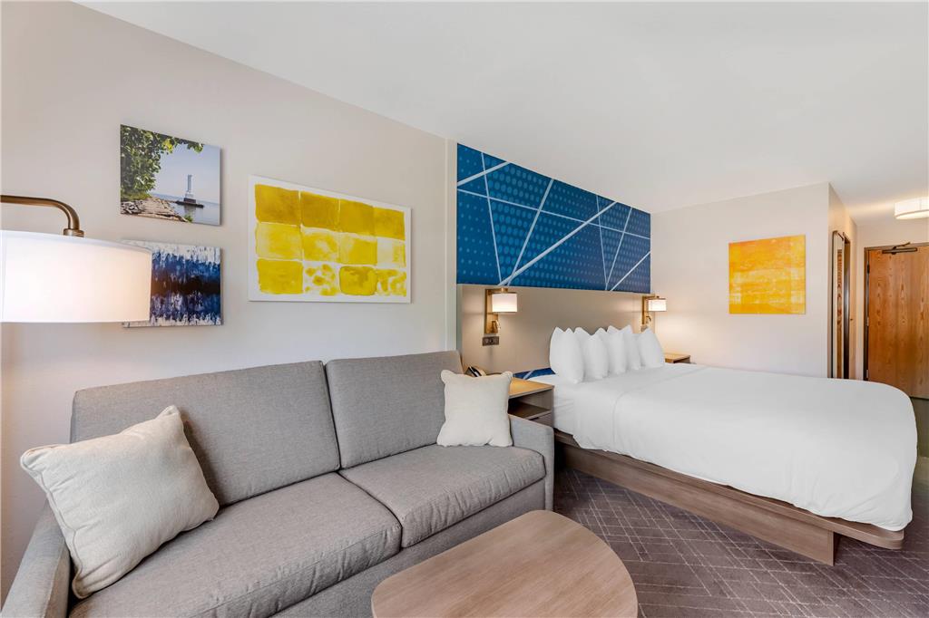 Comfort Inn River's Edge - photo 33