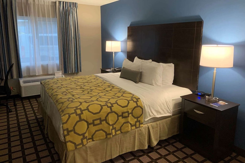 Baymont by Wyndham Latham Albany Airport - photo 10