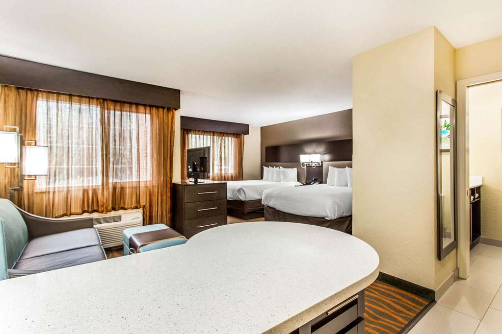 MainStay Suites Greenville Airport - photo 14