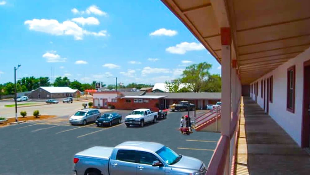 American Inn And Suites Childress - photo 24