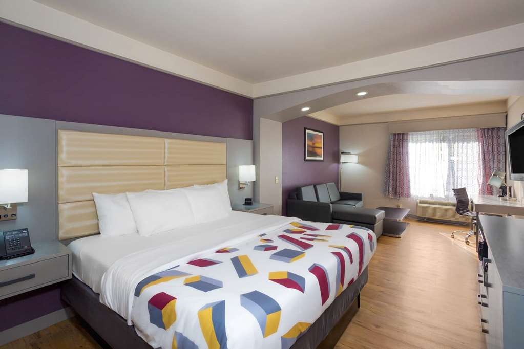 La Quinta Inn & Suites by Wyndham Mobile Daphne - photo 8
