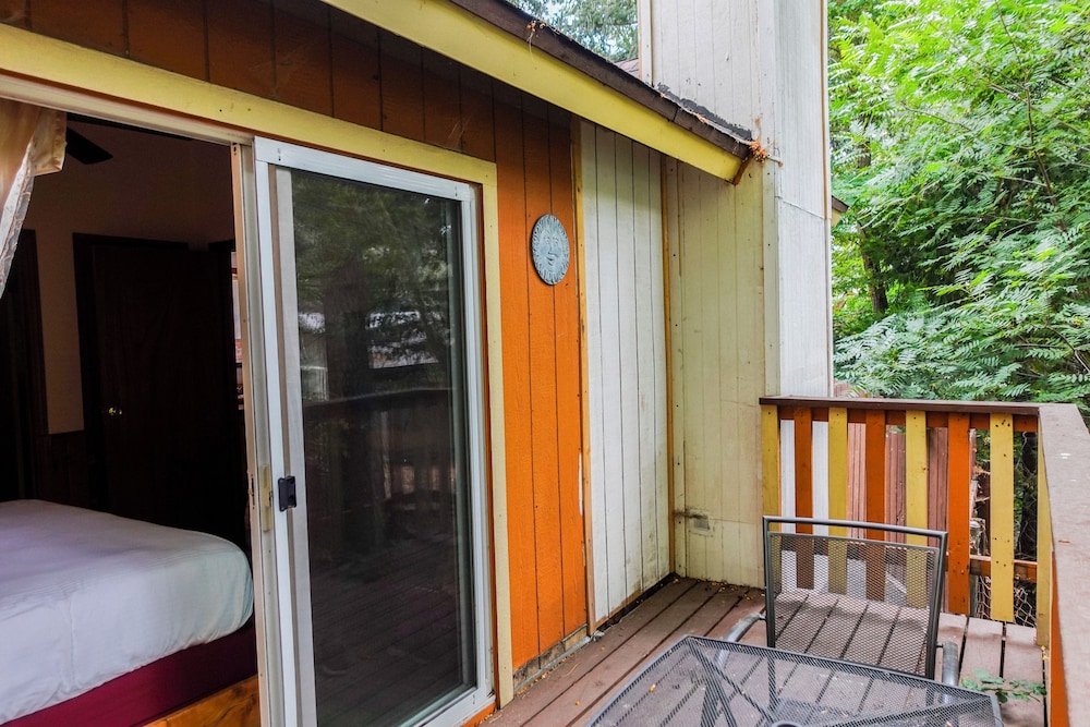 Sleepy Hollow Cabins and Hotel - photo 86