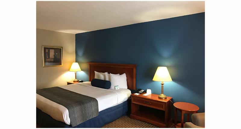 Best Western Plus Cary Inn NC State - photo 42