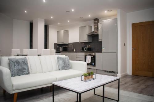 Exquisite 2 Bedroom City Centre Haven Leicester's Premier Urban Retreat — 4-Star Luxury Hotel in Leicester, United Kingdom